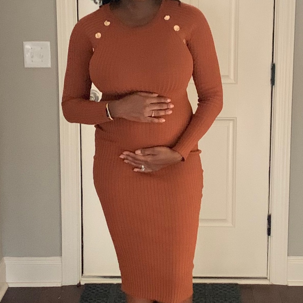 SUPER Stretchy Fitted Maternity Sweater Dress